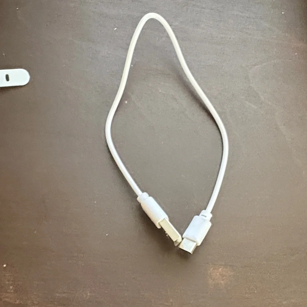 Universal USB-USB C Charging Cable Set - White and Orange